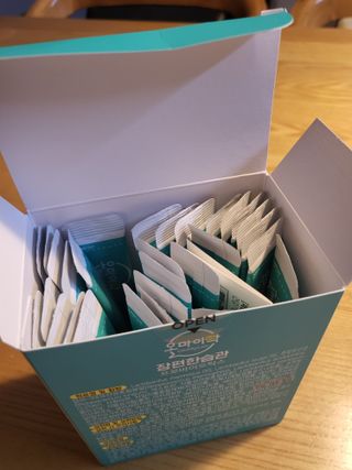 [유산균] 오마이락 장편한습관 프로바이오틱스 30P — 5점을 준 리뷰어가 2022년 11월 올린 사용 사진
