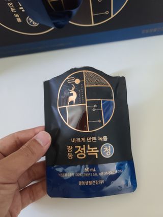 광동생활건강 [광동] 바르게 만든 녹용, 광동정녹청 30포. — 4점을 준 리뷰어가 2022년 8월 올린 사용 사진