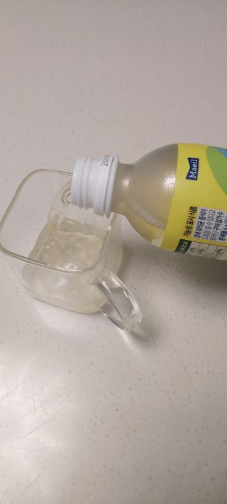 더그레잇티 콤부차 [매일유업] 더그레잇티 44kcal 콤부차 300ml *12개입 (오리지널 6개+베리리치 6개) — 3.5점을 준 리뷰어가 2023년 8월 올린 사용 사진