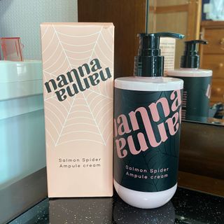 난나 살몬 스파이더 검버섯 미백 톤업 화이트닝 연어 앰플 크림 300ml 대용량 — 4.5점을 준 리뷰어가 2022년 8월 올린 사용 사진