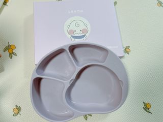 유비맘 캐릭터 실리콘 흡착 식판_색상 랜덤발송 — 5점을 준 리뷰어가 2021년 1월 올린 사용 사진