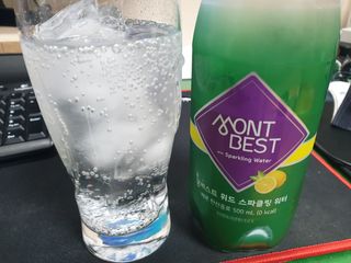 몽베스트 Montbest with Sparkling water Lemon OR Lime 20병(랜덤) — 5점을 준 리뷰어가 2022년 5월 올린 사용 사진