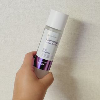 리더스코스메틱 리더스 퍼스트 샷 액티브 에센스 에이지 컨트롤 — 5점을 준 리뷰어가 2021년 11월 올린 사용 사진