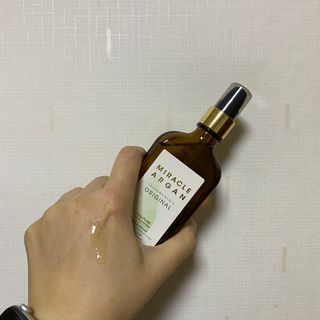 [메리트] 순도 100퍼센트 아르간 헤어오일 — 5점을 준 리뷰어가 2021년 12월 올린 사용 사진