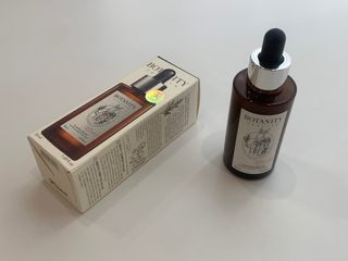 [패키지리뉴얼]보타니티 진정 결케어 플라본 부스터 210ml / 플라본 세럼 50m — 5점을 준 리뷰어가 2022년 5월 올린 사용 사진