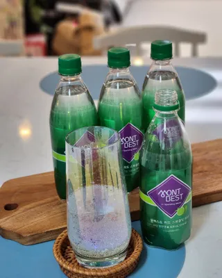 몽베스트 Montbest with Sparkling water Lime20병 — 5점을 준 리뷰어가 2022년 11월 올린 사용 사진
