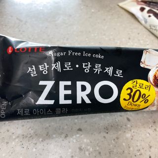 ZERO (초콜릿 칩 쿠키, 카카오 케이크, 후르츠 젤리, 아이스 콜라, 아이스 초코바) — 4.5점을 준 리뷰어가 2022년 6월 올린 사용 사진