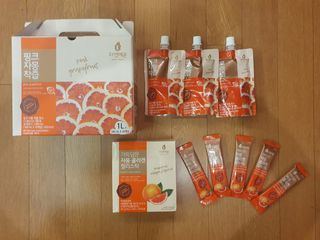 자연에온 핑크 자몽 착즙 100mL 10개입 1BOX +가 득담은 자몽 콜라겐 젤리스틱 1BOX — 5점을 준 리뷰어가 2021년 7월 올린 사용 사진