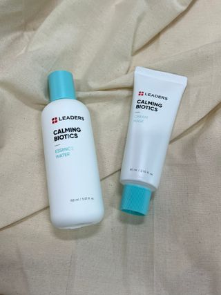 리더스코스메틱 리더스 카밍 바이오틱스 #1등 진정 기획세트 [에센스 워터150ml + 크림 마스크80ml] — 5점을 준 리뷰어가 2022년 9월 올린 사용 사진