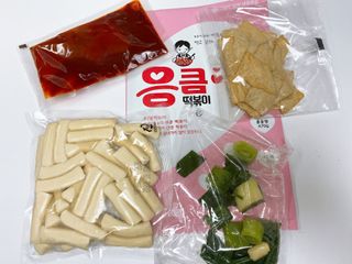 응큼떡볶이 — 5점을 준 리뷰어가 2021년 3월 올린 사용 사진