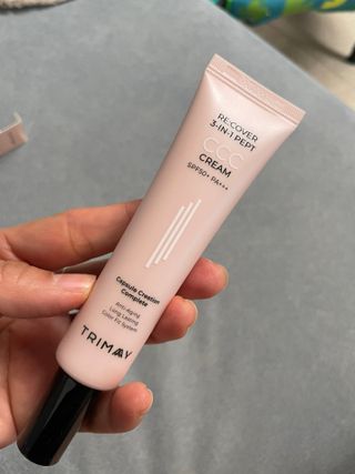 트리마이 3가지 기능을 동시에 느낄 수 있는 Color Control Change, 리커버리 3인1 펩트 CCC 크림 — 5점을 준 리뷰어가 2022년 11월 올린 사용 사진