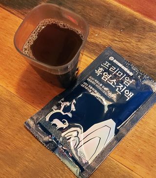 참앤들황토농원 국내산 흑염소를 정성스럽게 담은, 프리미엄 흑염소 진액 70ml x 30포 1박스 — 5점을 준 리뷰어가 2023년 1월 올린 사용 사진