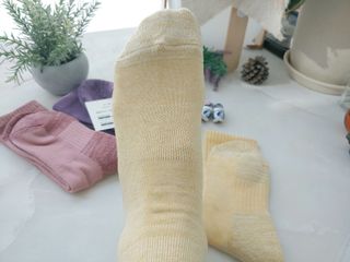 [사이즈가 있는 양말 필로이] 여자 트레킹 양말 3족 세트【 S, M, L 】3가지 사이즈_컬러 별로 1족씩 — 5점을 준 리뷰어가 2022년 9월 올린 사용 사진
