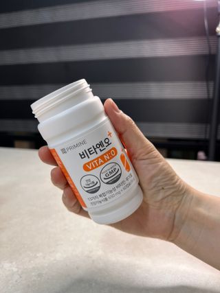 프리마인 성큼다가온 봄, 이너뷰티를 챙겨야 피부도 화사하게, 컨디션도 활기차게. 흡수율을 높인 고효율 비타민. — 5점을 준 리뷰어가 2022년 3월 올린 사용 사진