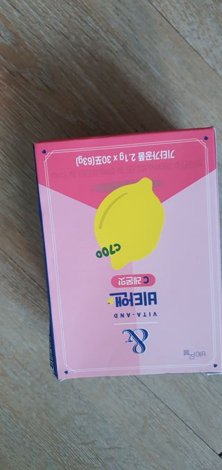 비타앤C 레몬맛, 망고맛 — 5점을 준 리뷰어가 2021년 6월 올린 사용 사진