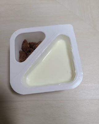 매일바이오 토핑요거트 — 5점을 준 리뷰어가 2021년 5월 올린 사용 사진