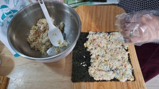 해풀잎 누구나 김밥*1ea [(혼합야채 35g *1ea,  김밥김 (5g, 5ea),  양념간장 (6g, 5ea), 참기름(5g, 2ea)] — 4.5점을 준 리뷰어가 2022년 5월 올린 사용 사진