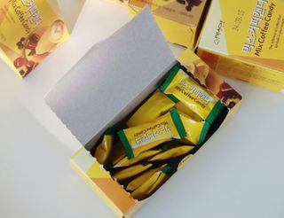 (주) 피치코리아 믹스커피캔디76g x2개입 — 5점을 준 리뷰어가 2022년 11월 올린 사용 사진
