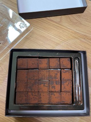 연말/새해선물 동물성 지방 NO 맛있는 비건 생초콜릿 카카올라다크 생초콜릿 — 5점을 준 리뷰어가 2021년 10월 올린 사용 사진