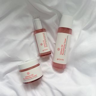 아이앤립 / EYENLIP 아이앤립 연어오일 리바이탈라이징 토너+앰플+크림 3종 세트 — 4점을 준 리뷰어가 2021년 4월 올린 사용 사진