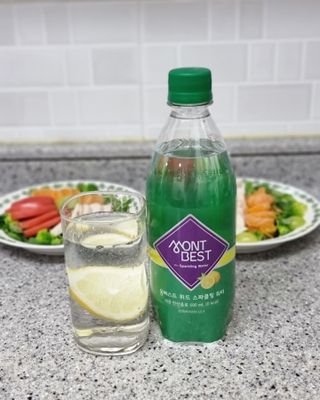 몽베스트 Montbest with Sparkling water Lemon OR Lime 20병(랜덤) — 5점을 준 리뷰어가 2021년 10월 올린 사용 사진