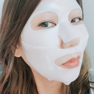 101스킨 영앤리치 하이드로겔 마스크팩 — 4점을 준 리뷰어가 2021년 3월 올린 사용 사진