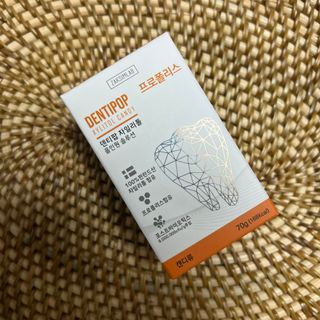 작심연구소 구취제거+충치예방+치아화이트닝 마법의 캔디 덴티팝3종(맛 랜덤 발송) — 5점을 준 리뷰어가 2022년 5월 올린 사용 사진