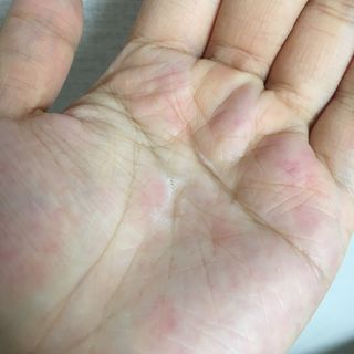 브에노 마더워트 시크릿 퍼퓸 미스트 — 4.5점을 준 리뷰어가 2021년 6월 올린 사용 사진