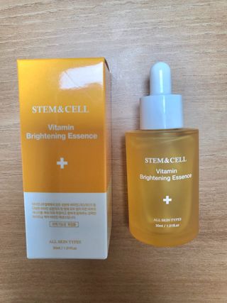 체르엠 스템앤셀 비타민 브라이트닝 에센스 30ml 1개 — 5점을 준 리뷰어가 2022년 3월 올린 사용 사진