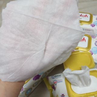 킨도 아기 물티슈 골드 일반형 — 5점을 준 리뷰어가 2021년 8월 올린 사용 사진