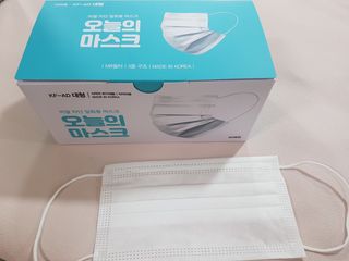 [심폐소생소] 오늘의마스크 KF-AD 비말차단 황사 여름용 마스크 — 5점을 준 리뷰어가 2021년 7월 올린 사용 사진