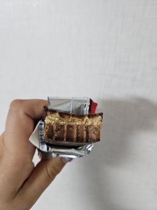 이지프로틴바 3종x각 2ea (고단백질바, 멀티단백질바, 식물성단백질바) — 5점을 준 리뷰어가 2024년 3월 올린 사용 사진