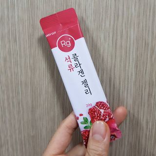 함초록 Rg+ 석류콜라겐젤리 — 4점을 준 리뷰어가 2021년 3월 올린 사용 사진