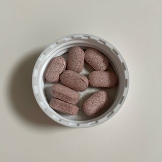 트루헬퍼 콜레스테롤 특급 낮추는 개선 영양제 1박스 2개월 — 4점을 준 리뷰어가 2023년 2월 올린 사용 사진