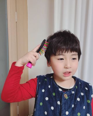 아이캔디 레인보우 볼륨S  브러쉬 미디엄 블랙 — 5점을 준 리뷰어가 2020년 12월 올린 사용 사진