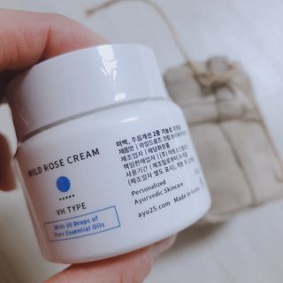 AYU25[아유트웬티파이브]다마스크로즈워터 베이스 천연 수분 촉촉 크림 — 5점을 준 리뷰어가 2021년 2월 올린 사용 사진