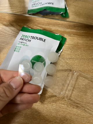 닥터플리너스 제트 큐어 크림 30ml + 제로 트러블 패치 9EA — 5점을 준 리뷰어가 2022년 5월 올린 사용 사진