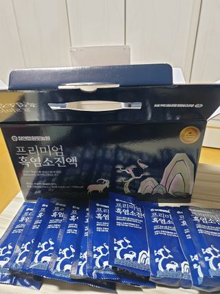 참앤들황토농원 국내산 흑염소를 정성스럽게 담은, 프리미엄 흑염소 진액 70ml x 30포 1박스 — 5점을 준 리뷰어가 2023년 1월 올린 사용 사진