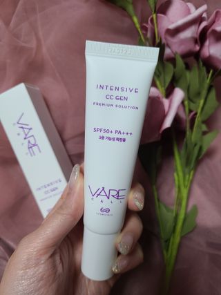 바르셀 톤업선크림 미백 메이크업베이스 CC크림 인텐시브 씨씨 젠 30ml — 5점을 준 리뷰어가 2021년 11월 올린 사용 사진