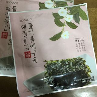 [해림맛김] 들기름에 구운 바삭바삭 김 4종 세트 + 1종 랜덤발송 총5개입 — 5점을 준 리뷰어가 2021년 2월 올린 사용 사진
