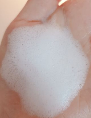 예민한 피부를 위한 코코몰리 All in one 자연유래 샴푸 — 5점을 준 리뷰어가 2021년 3월 올린 사용 사진