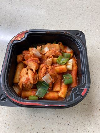 한성기업 무볼레 닭떡볶이+해물떡볶이 2종 세트 — 5점을 준 리뷰어가 2021년 10월 올린 사용 사진