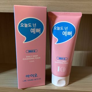 IO 아이오 오늘도 넌 예뻐 - 데일리딥 클렌징폼 — 5점을 준 리뷰어가 2021년 3월 올린 사용 사진