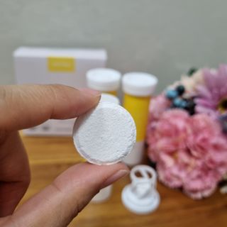 [슬림드랍 레몬맛] 건기식 다이어트 보조제 겸 비타민 — 5점을 준 리뷰어가 2022년 1월 올린 사용 사진