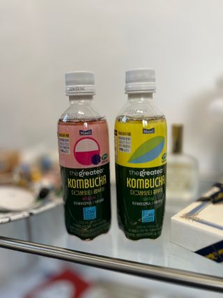 더그레잇티 콤부차 [매일유업] 더그레잇티 44kcal 콤부차 300ml *12개입 (오리지널 6개+베리리치 6개) — 5점을 준 리뷰어가 2023년 8월 올린 사용 사진