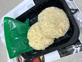프레시지 *구매평/[쵸이닷직원食당]트러플금카츠_360G — 5점을 준 리뷰어가 2025년 9월 올린 사용 사진