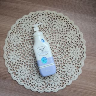 카프리나 산양밀크 모이스춰라이징 바디로션 350ml(라벤더향) — 5점을 준 리뷰어가 2023년 5월 올린 사용 사진