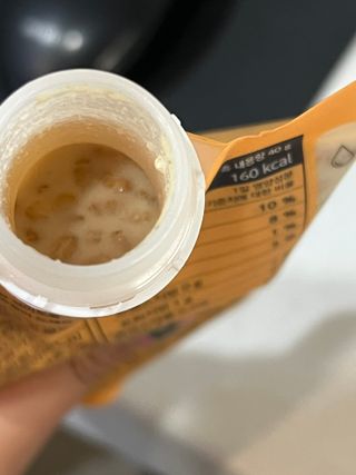 [덜다] 든든 식물성 단백질 쉐이크 40g X 7입 (곡물/딸기) — 5점을 준 리뷰어가 2023년 8월 올린 사용 사진