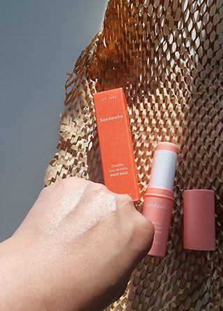 스킨큐어 산다화 카멜리아 안티 링클 멀티밤 — 5점을 준 리뷰어가 2022년 10월 올린 사용 사진