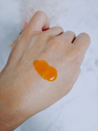 유니베르소 로즈힙 오일 15ml — 5점을 준 리뷰어가 2021년 6월 올린 사용 사진